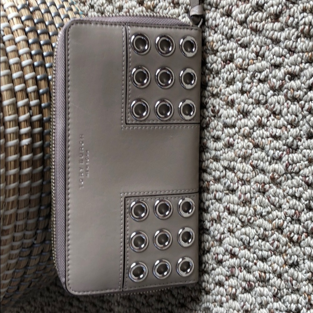 Tory Burch wallet
